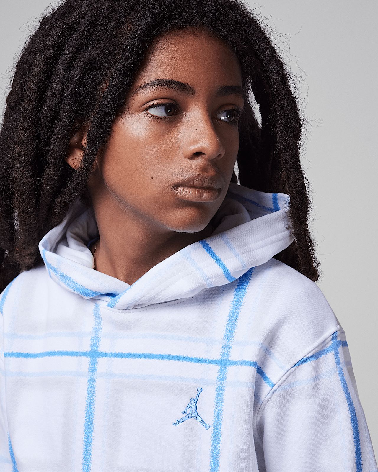 Jordan Brooklyn Essentials Big Kids Holiday Fleece Pullover Hoodie 8640.0 Sneaks.kg